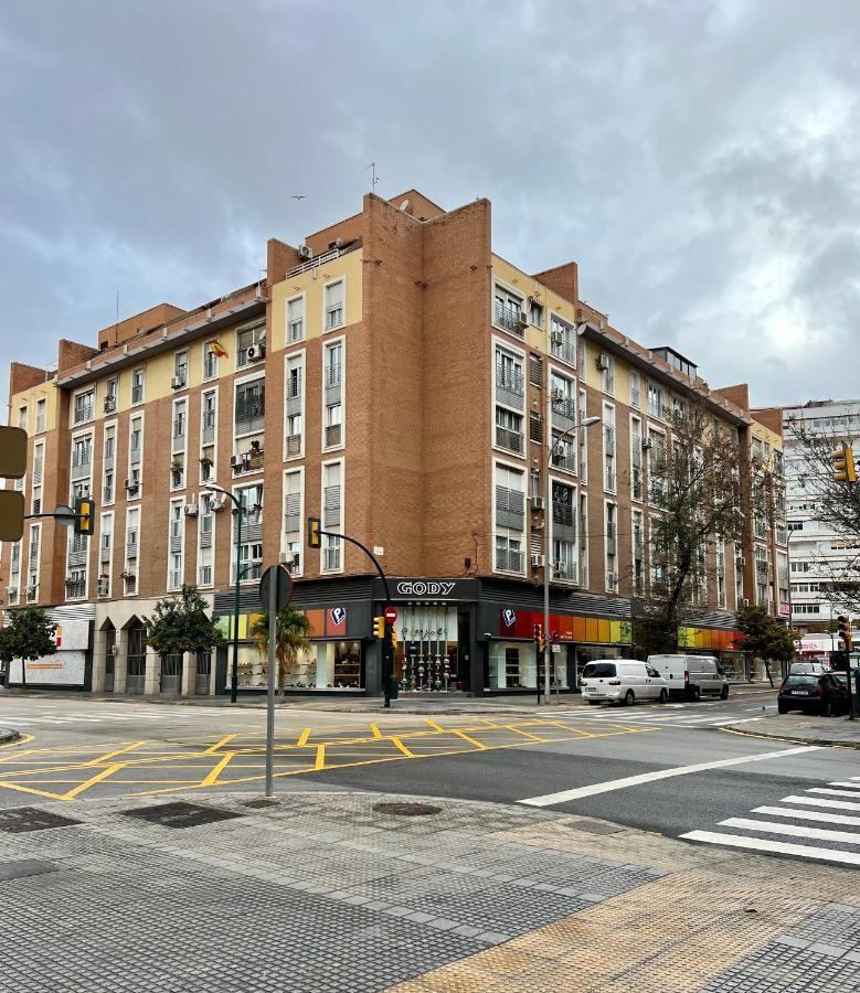 Apartamentos Prestige Suites Malaga III Экстерьер фото